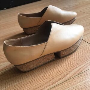 Beklina Shoes Sz 7